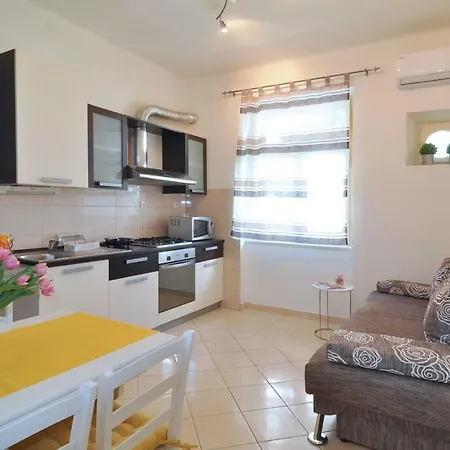 Apartment Del Carmen Split
